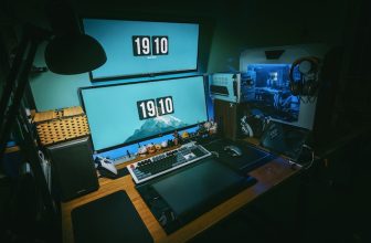 Monitoren